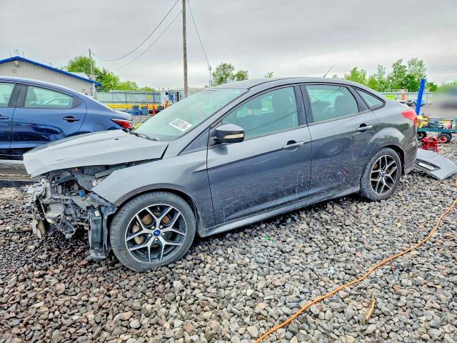 2016 FORD FOCUS — VIN 1FADP3F21GL403135
