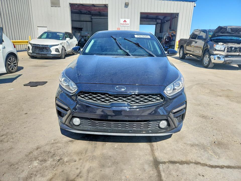 3KPF24AD6LE213821