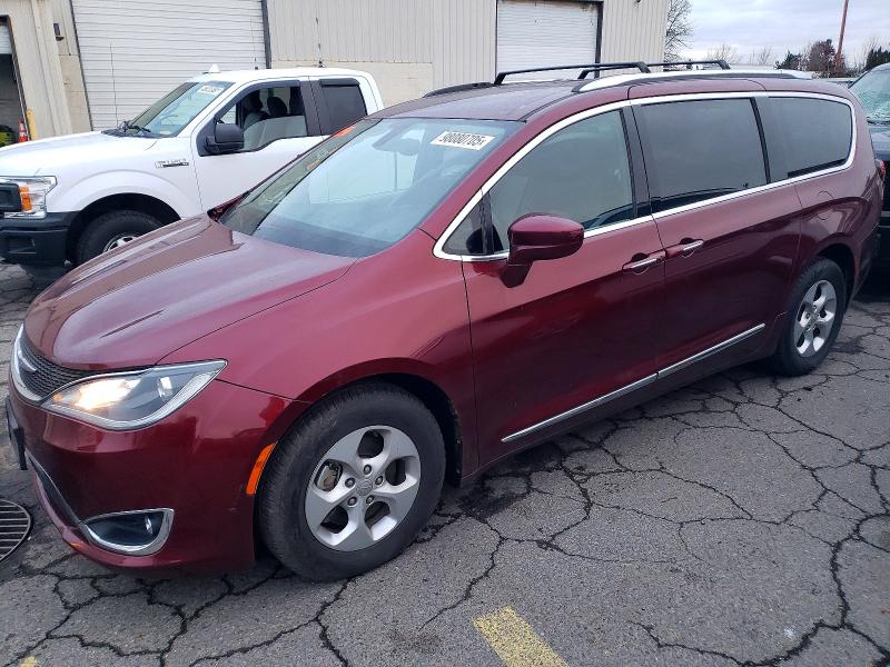 2017 CHRYSLER PACIFICA T — VIN 2C4RC1EG4HR684465