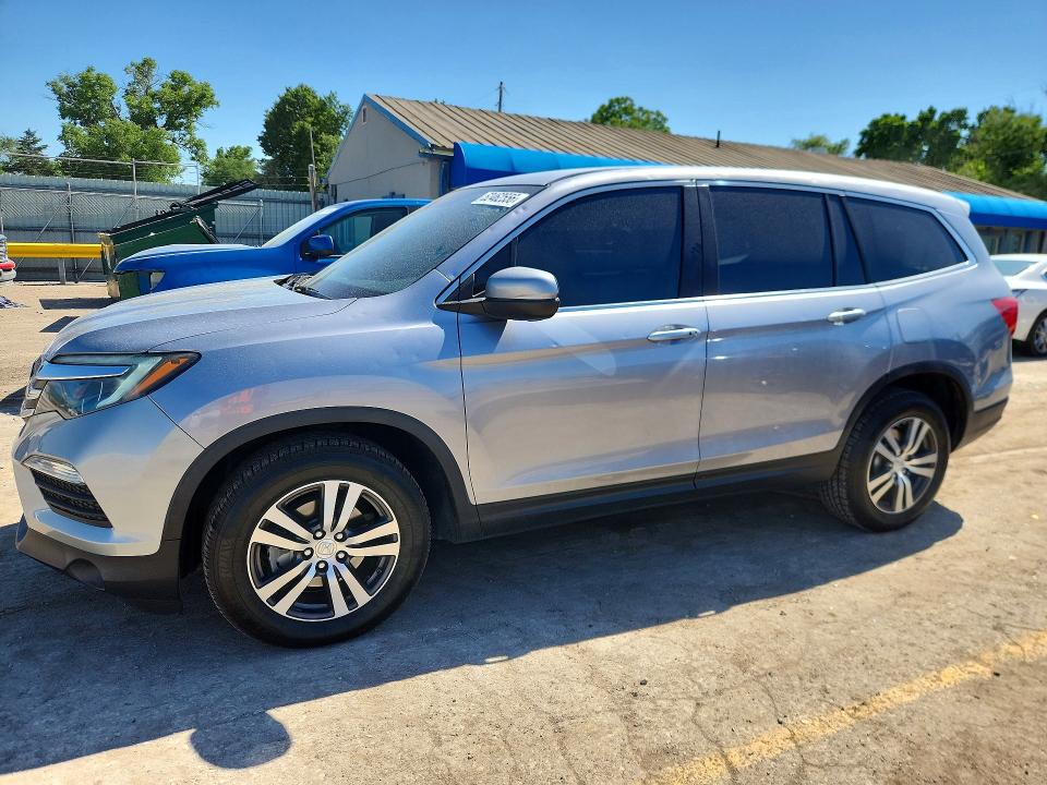 2018 HONDA PILOT — VIN 5FNYF5H35JB002682