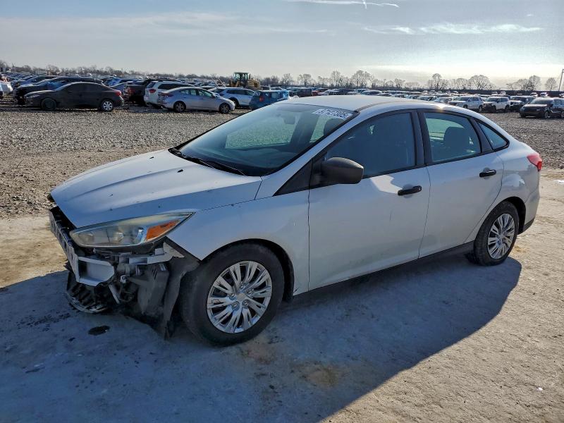 2016 FORD FOCUS S — VIN 1FADP3E29GL238145