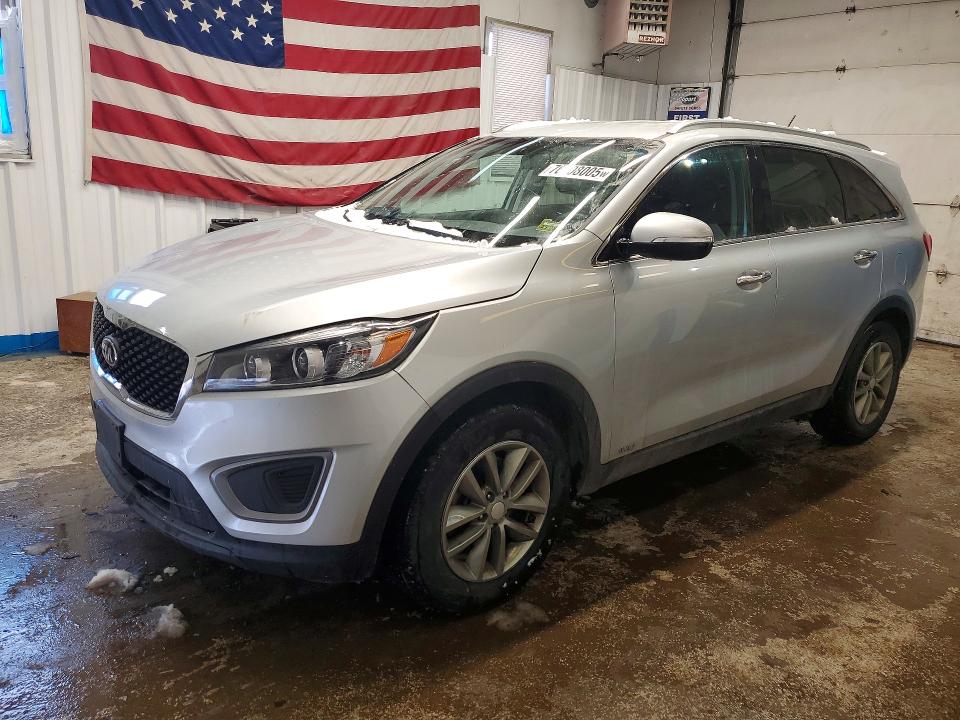 2016 KIA SORENTO LX — VIN 5XYPGDA36GG166408