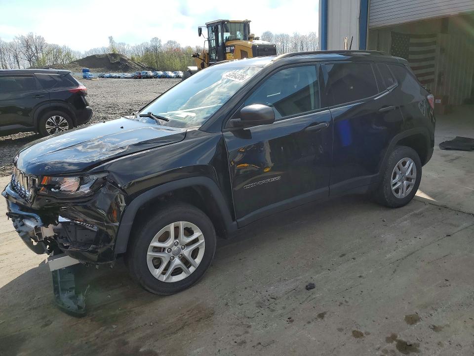 2018 JEEP COMPASS — VIN 3C4NJDAB5JT401428