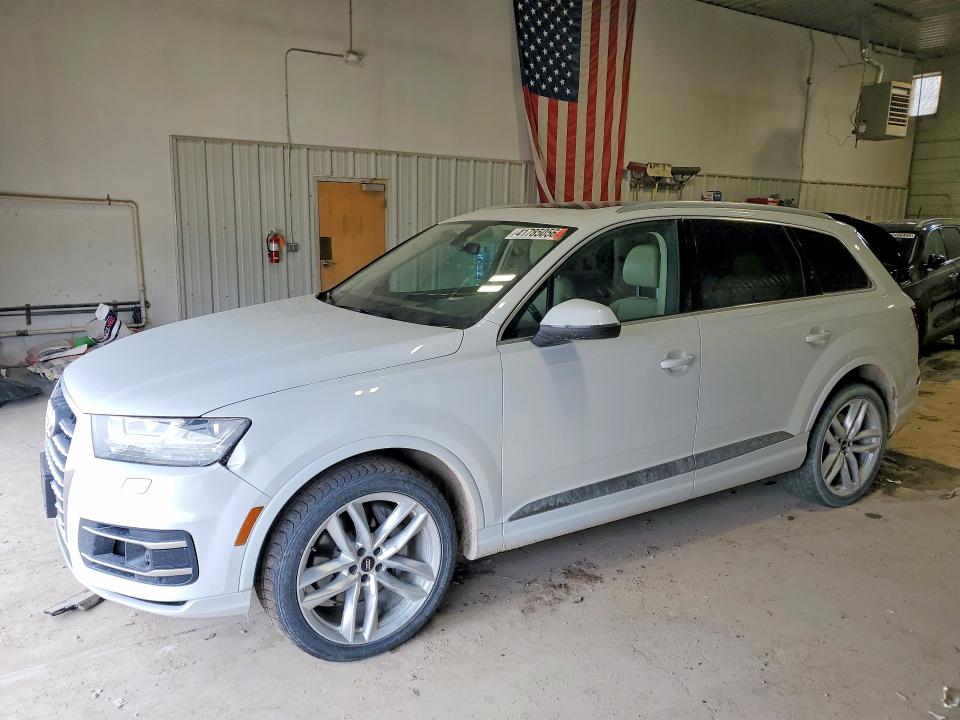 2018 AUDI Q7 — VIN WA1VAAF79JD047464