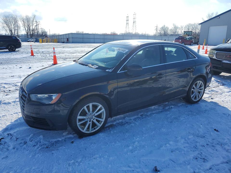2015 AUDI A3 — VIN WAUAJGFF3F1029983