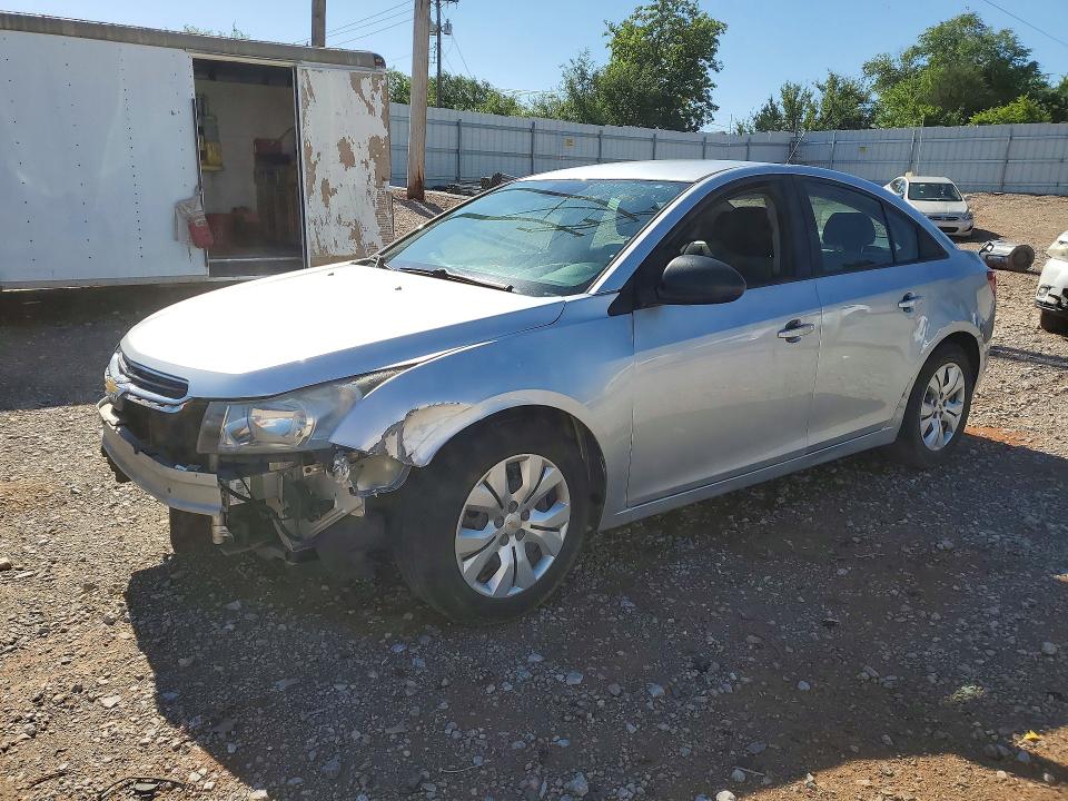 2016 CHEVROLET CRUZE LIMITED — VIN 1G1PC5SH6G7171335
