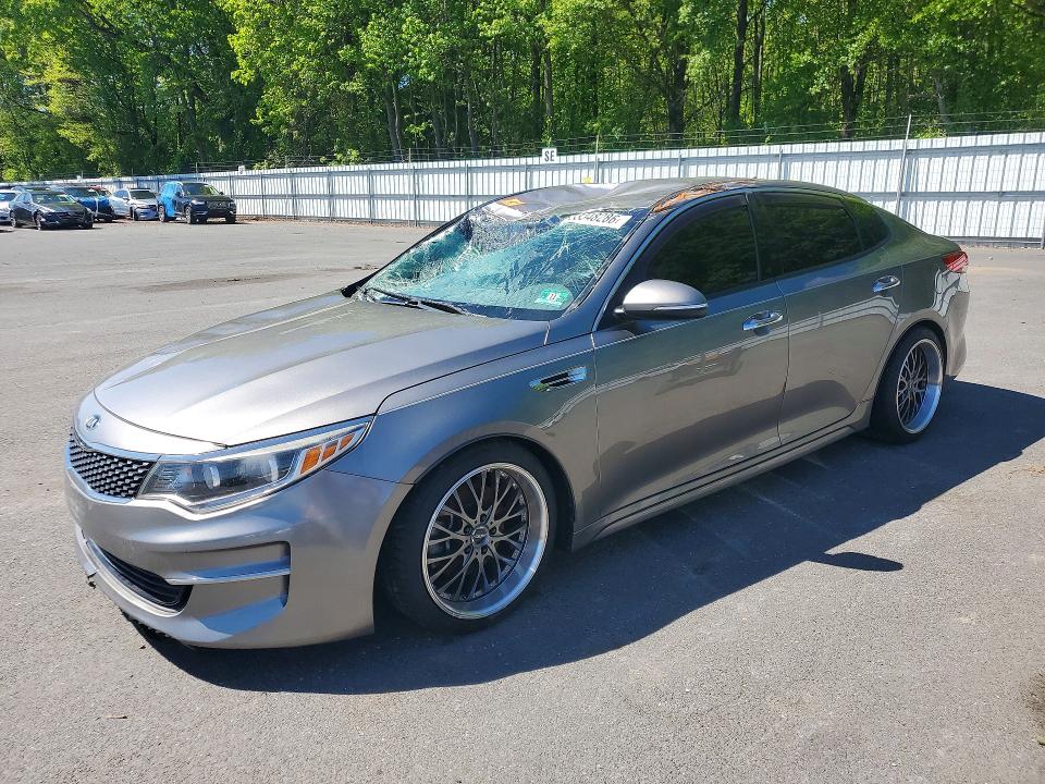 2016 KIA OPTIMA — VIN 5XXGU4L35GG042317