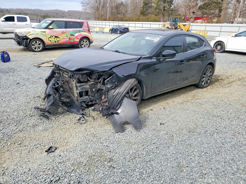 2018 MAZDA 3 — VIN 3MZBN1M34JM267027