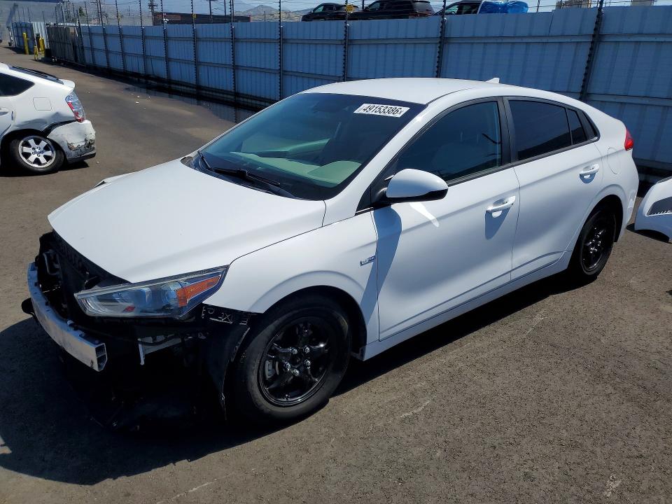2017 HYUNDAI IONIQ HYBRID — VIN KMHC65LC0HU049570