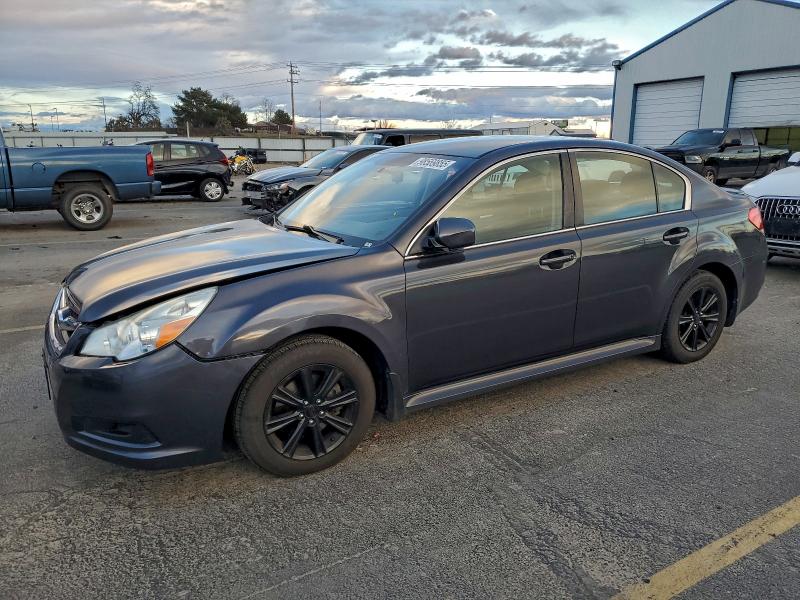 2011 SUBARU LEGACY 2.5 — VIN 4S3BMCC68B3257553