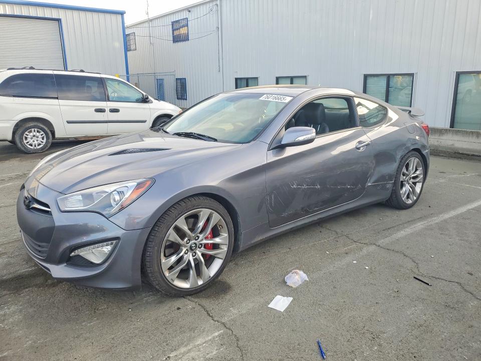 2016 HYUNDAI GENESIS CO — VIN KMHHU6KJXGU136635