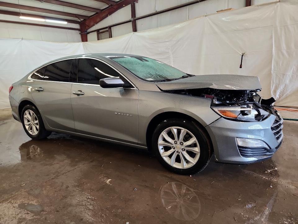 1G1ZD5ST3PF142195