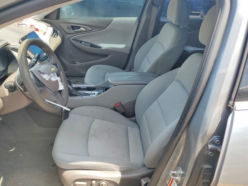 1G1ZD5ST3PF142195