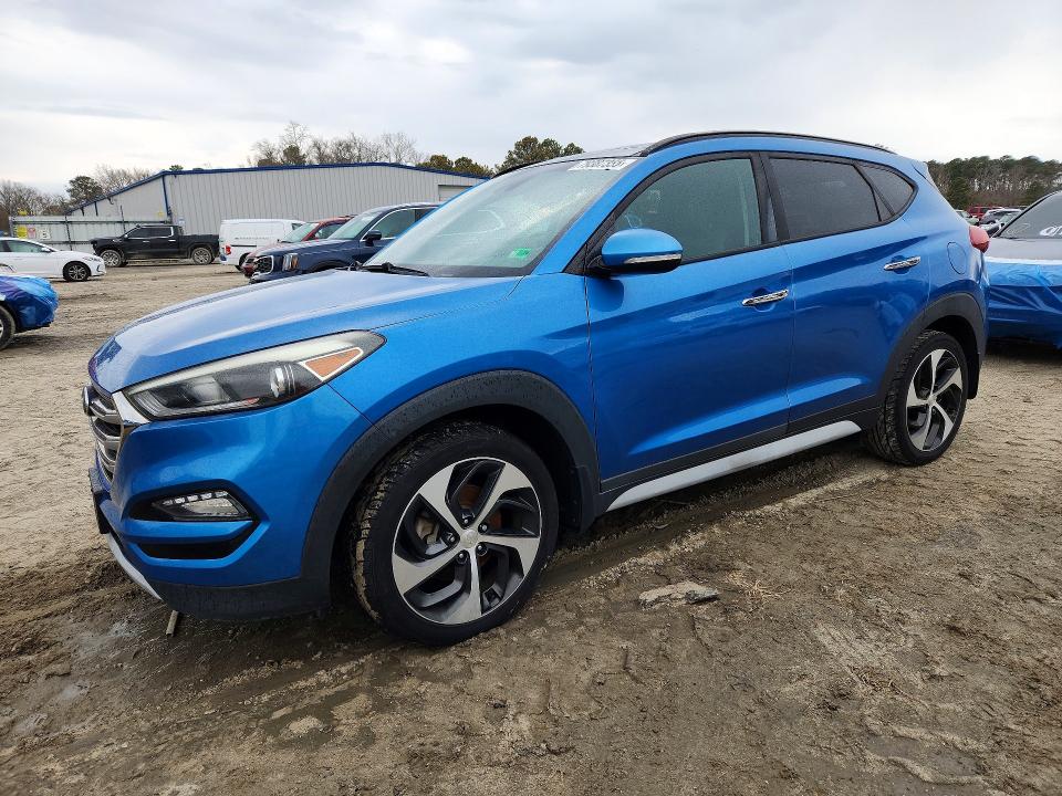 2017 HYUNDAI TUCSON — VIN KM8J33A27HU374215