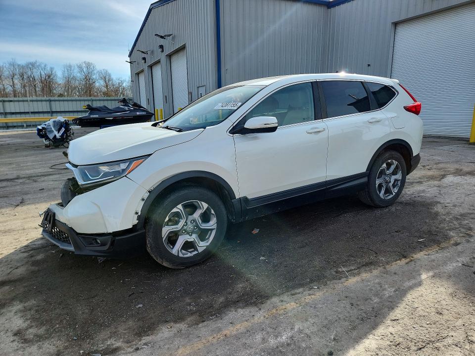 2018 HONDA CR-V — VIN 2HKRW2H88JH608445