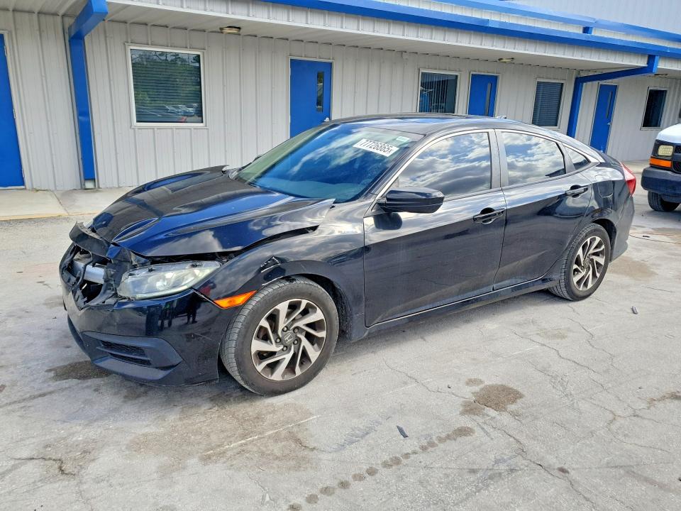 2018 HONDA CIVIC — VIN 2HGFC2F76JH565238
