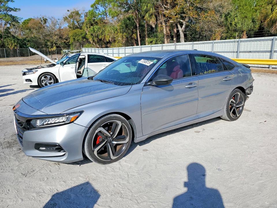 2018 HONDA ACCORD — VIN 1HGCV1F3XJA234617