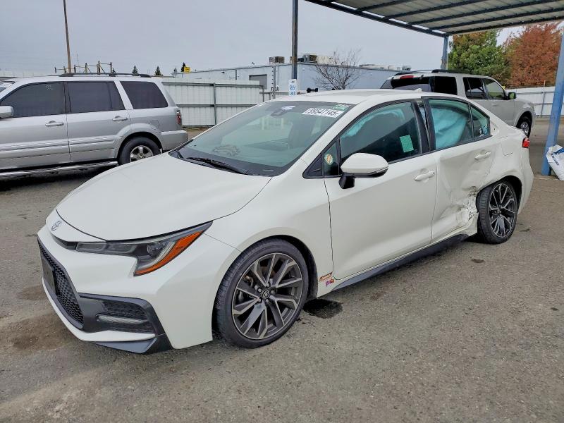 2020 TOYOTA COROLLA SE — VIN 5YFS4RCE4LP048877