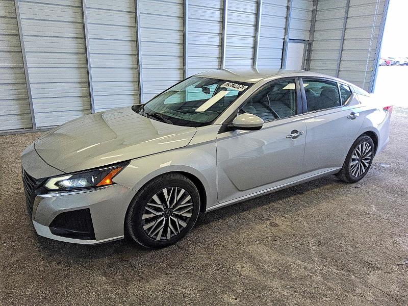 2023 NISSAN ALTIMA SV — VIN 1N4BL4DV6PN363080