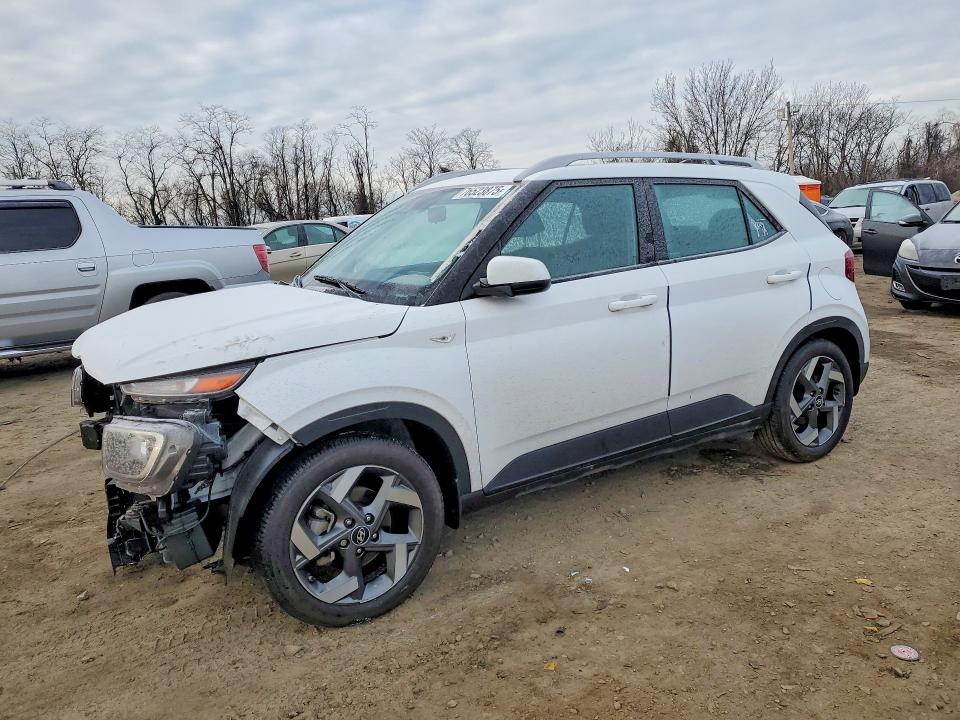 2022 HYUNDAI VENUE — VIN KMHRC8A38NU172598