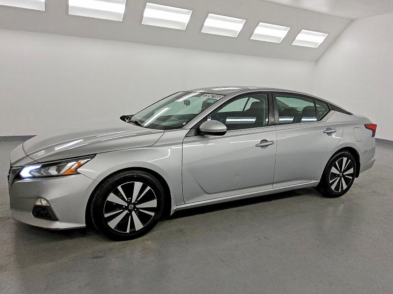 2022 NISSAN ALTIMA SV — VIN 1N4BL4DV7NN322471