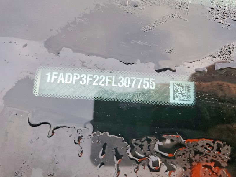 1FADP3F22FL307755