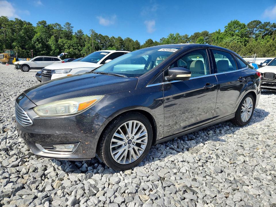 2015 FORD FOCUS — VIN 1FADP3J23FL277706