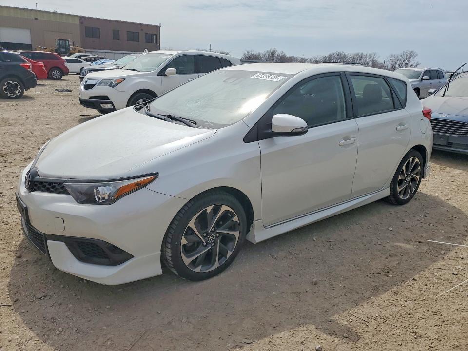 2018 TOYOTA COROLLA IM — VIN JTNKARJE9JJ558375