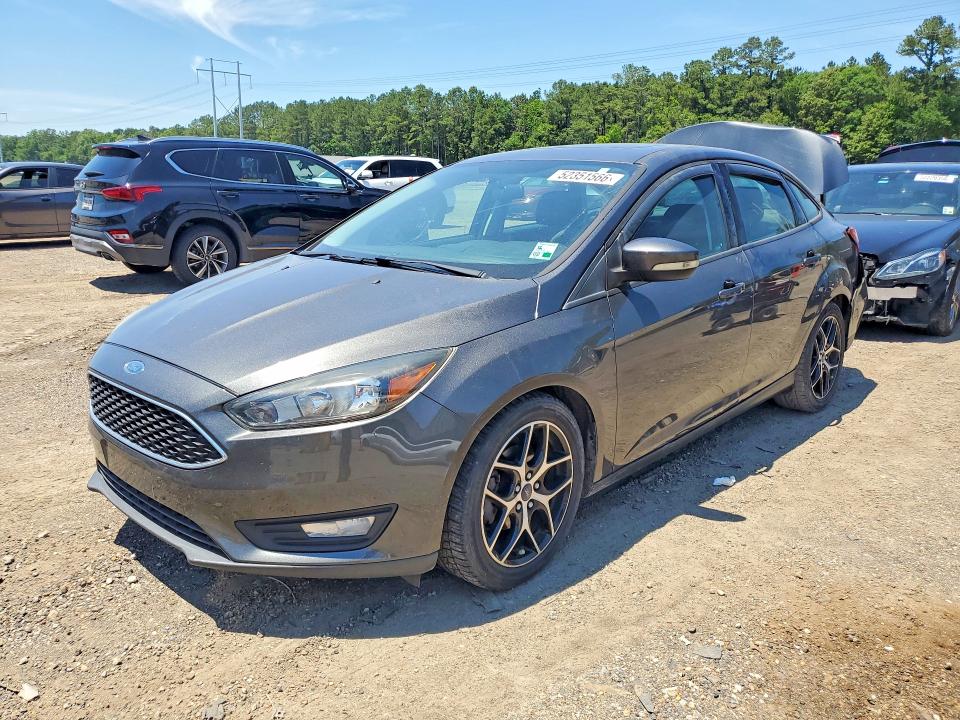 2017 FORD FOCUS — VIN 1FADP3H25HL322623