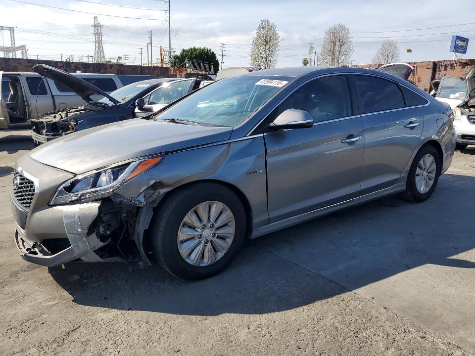 2017 HYUNDAI SONATA HYBRID — VIN KMHE24L35HA065280