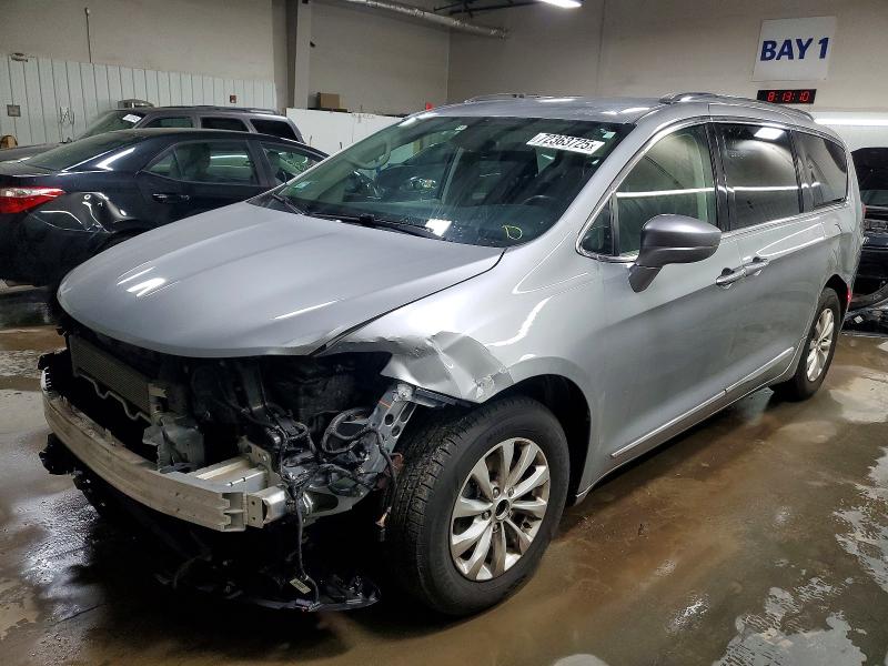2019 CHRYSLER PACIFICA T — VIN 2C4RC1BG1KR720060