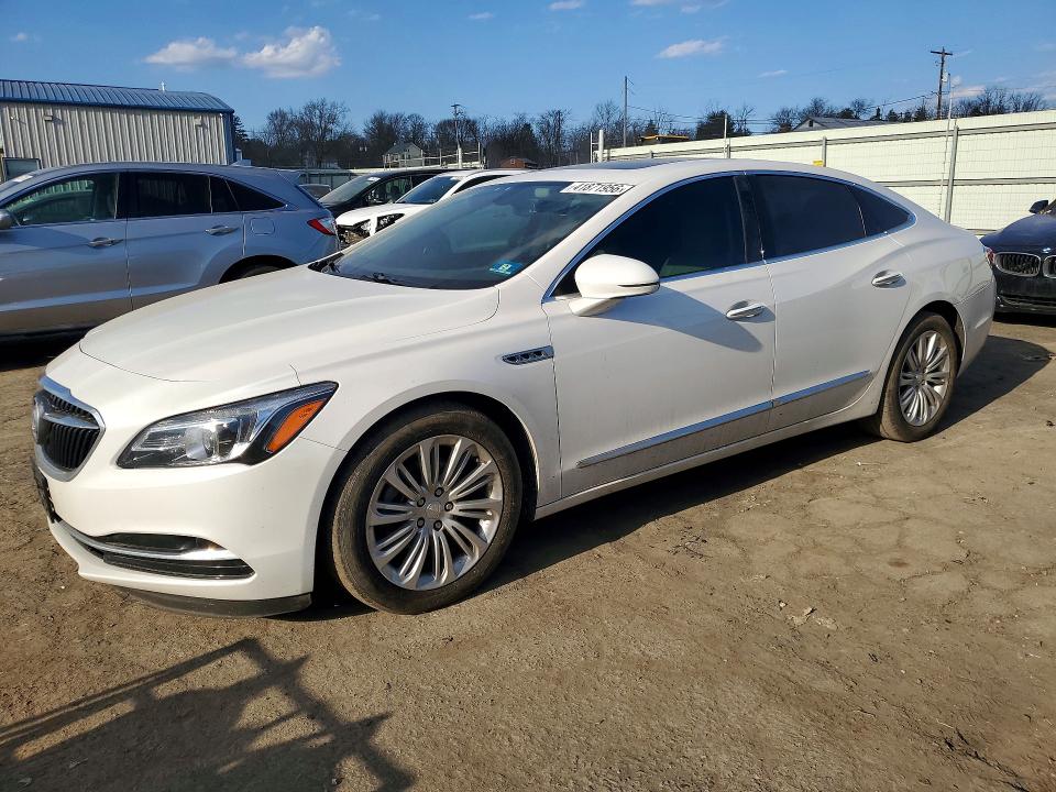 2018 BUICK LACROSSE — VIN 1G4ZP5SZ4JU120031