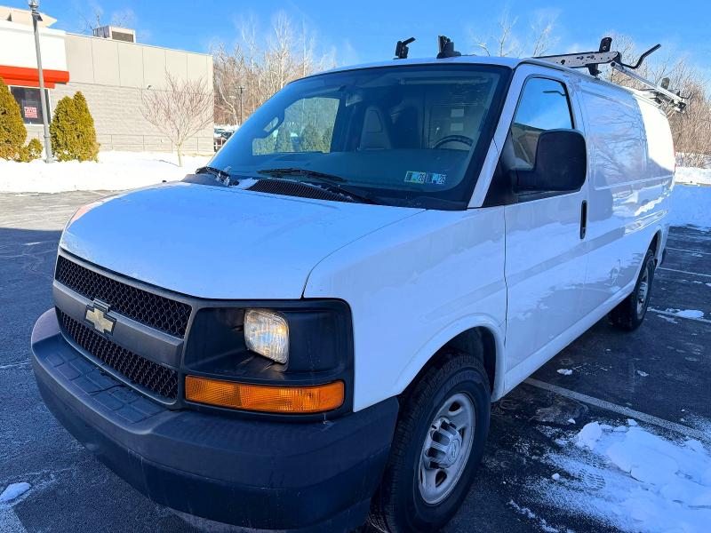 2017 CHEVROLET EXPRESS G2500 — VIN 1GCWGAFF0H1238220