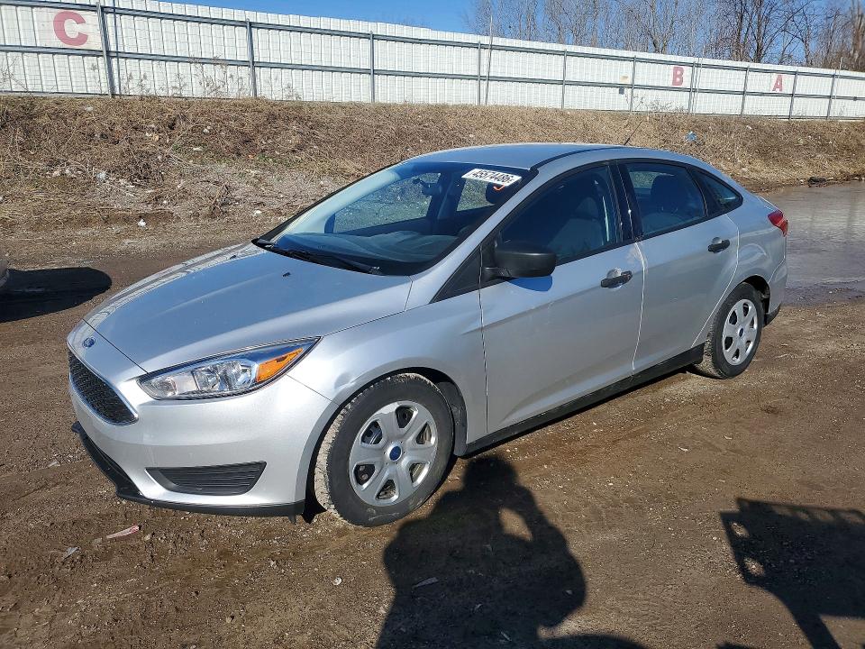 2018 FORD FOCUS — VIN 1FADP3E24JL302180