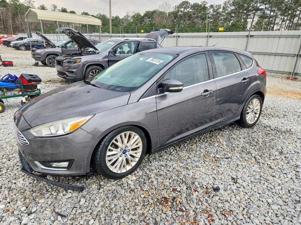 2016 FORD FOCUS — VIN 1FADP3N28GL241392