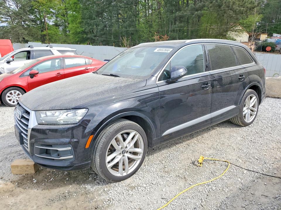 2017 AUDI Q7 — VIN WA1VAAF71HD010144