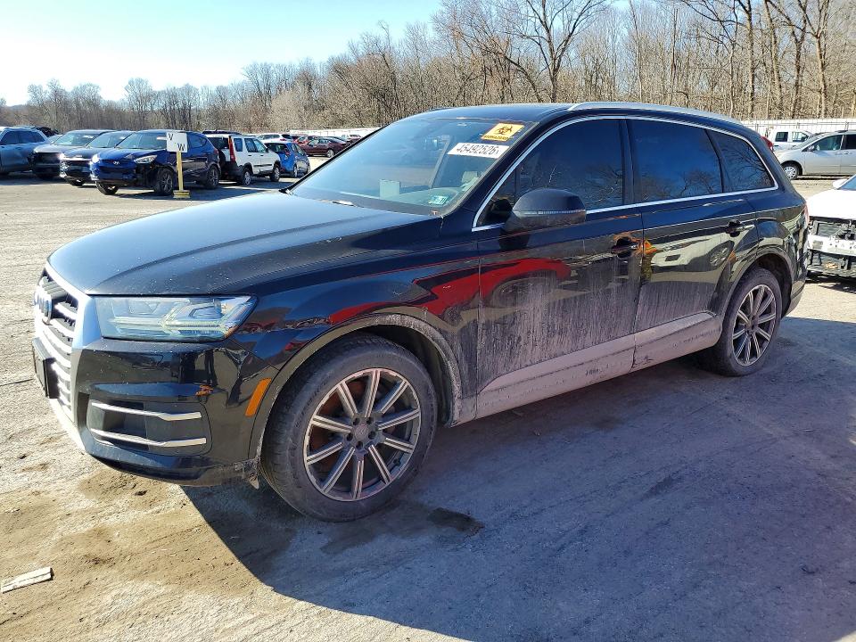 2019 AUDI Q7 — VIN WA1LHAF76KD027371