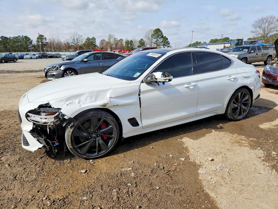 2022 GENESIS G70 — VIN KMTG54TE1NU085687