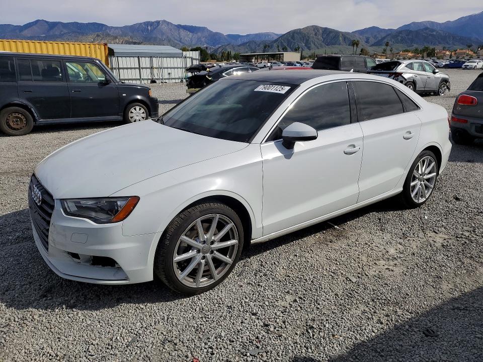 2015 AUDI A3 — VIN WAUCCGFF7F1013921