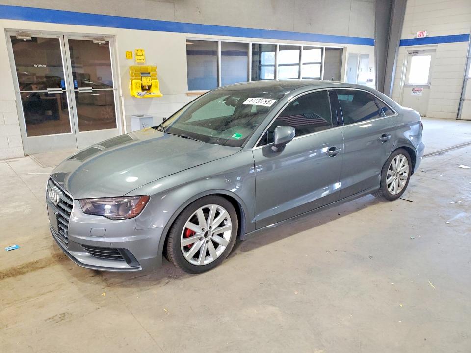 2015 AUDI A3 — VIN WAUCJGFF8F1113693