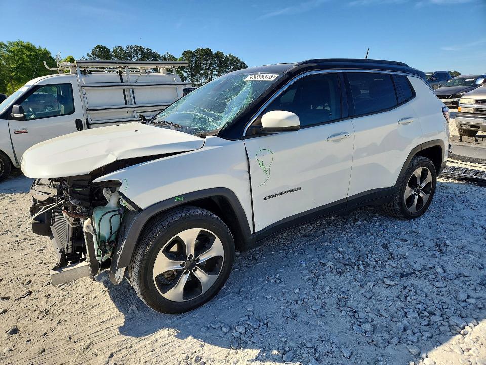 2018 JEEP COMPASS — VIN 3C4NJDBB5JT231036