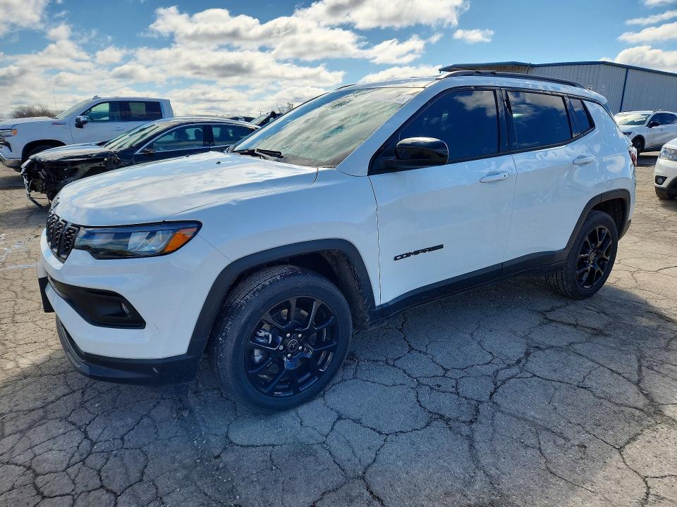 2025 JEEP COMPASS — VIN 3C4NJDBN2ST540426