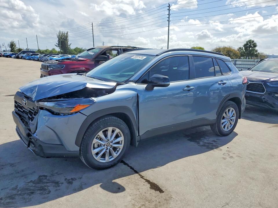 2026 TOYOTA COROLLA CROSS — VIN 7MUCAAAG2TV154342