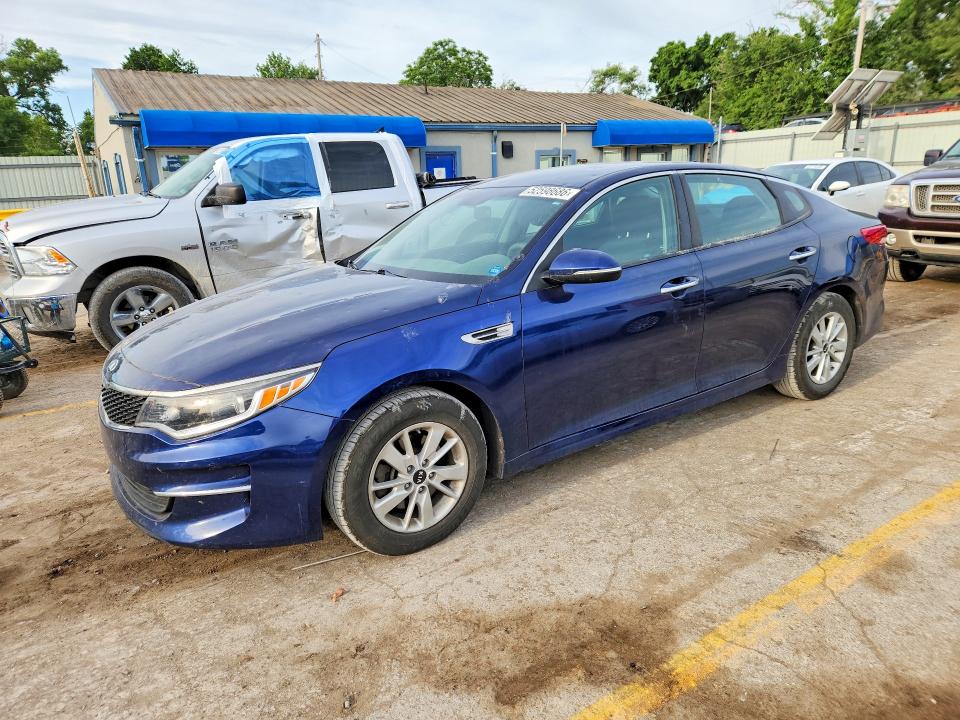 2018 KIA OPTIMA — VIN 5XXGT4L3XJG223407