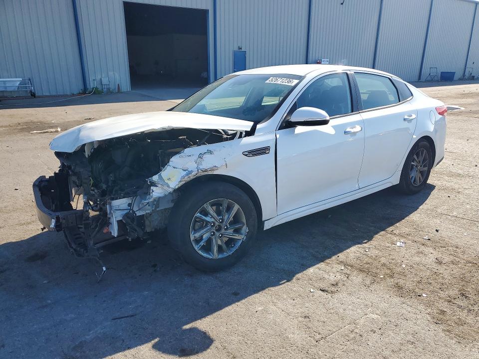 2019 KIA OPTIMA — VIN 5XXGT4L37KG282674