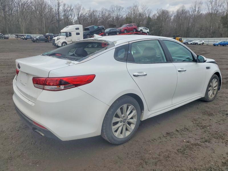 5XXGT4L31HG161826