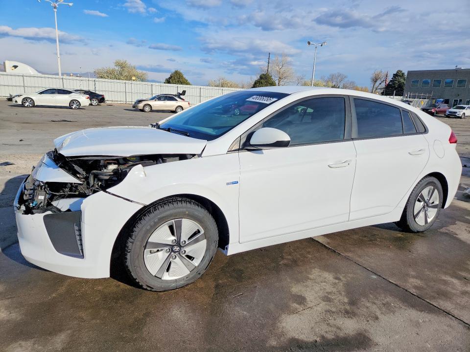 2019 HYUNDAI IONIQ HYBRID — VIN KMHC65LC4KU117117
