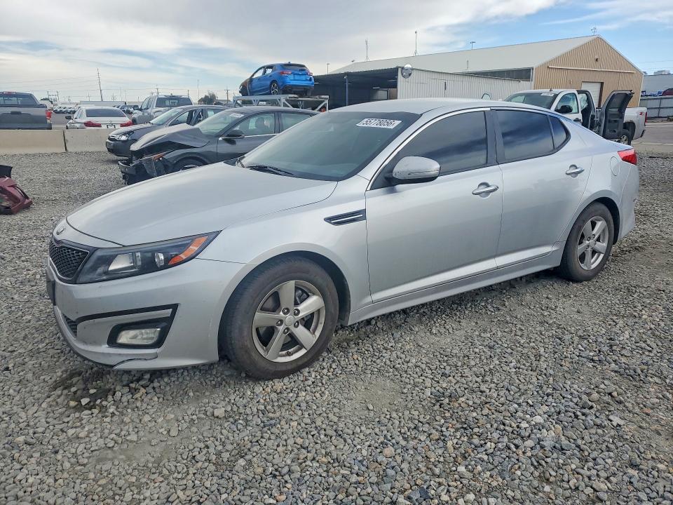 2015 KIA OPTIMA — VIN 5XXGM4A77FG489087