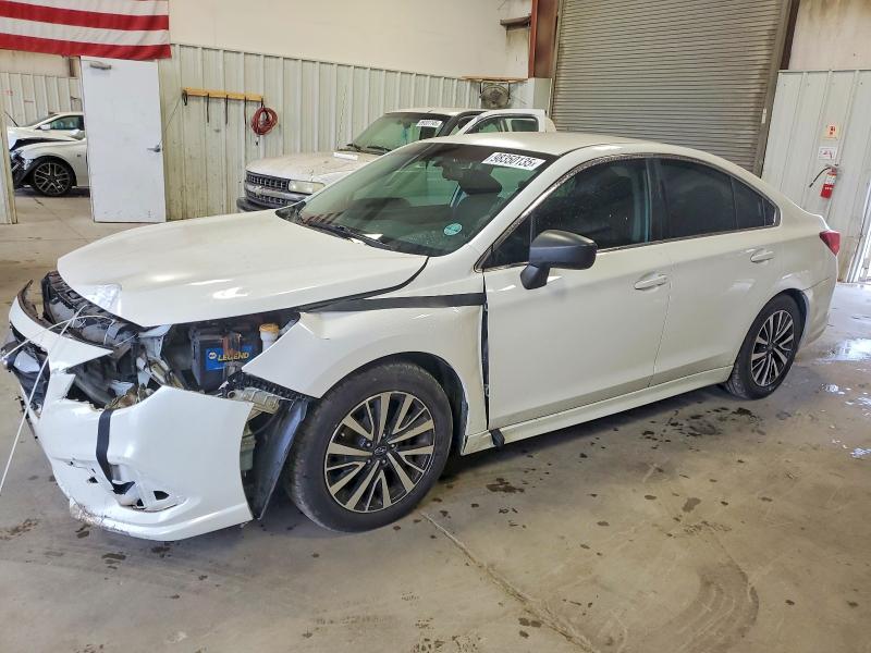 2018 SUBARU LEGACY 2.5 — VIN 4S3BNAB61J3021876
