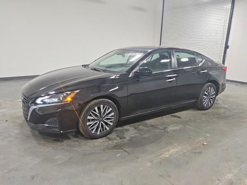 2023 NISSAN ALTIMA SV — VIN 1N4BL4DW7PN366689